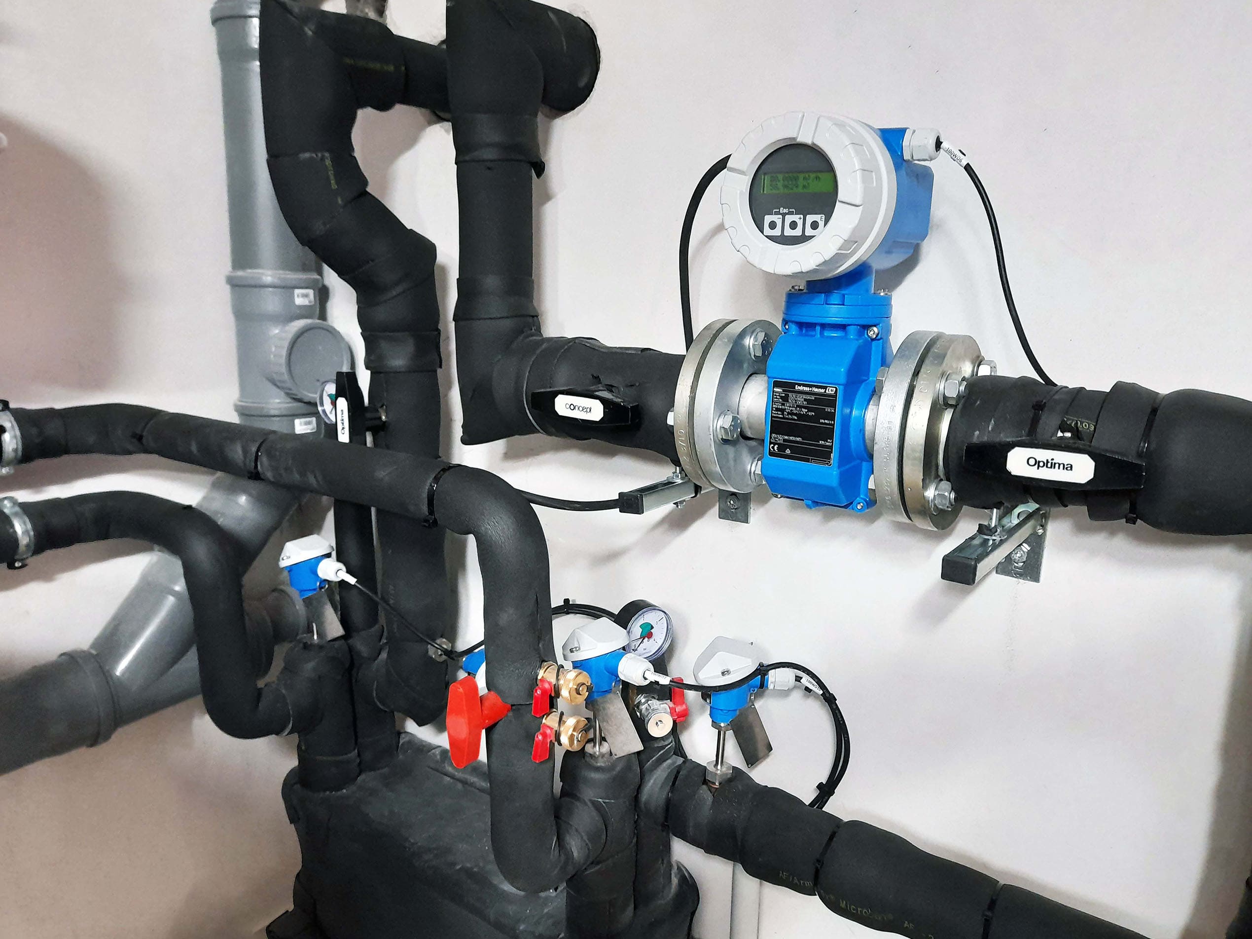 Temperature measurement in geothermal plant